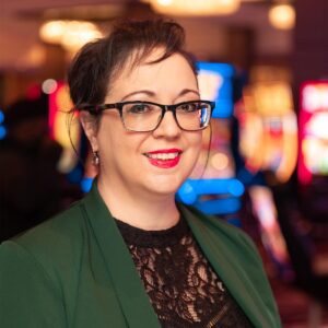 Suzanne Ferreri Website 1200x1200 1