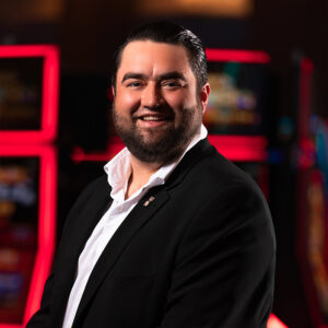 bear silvernagel host image 800x800 1