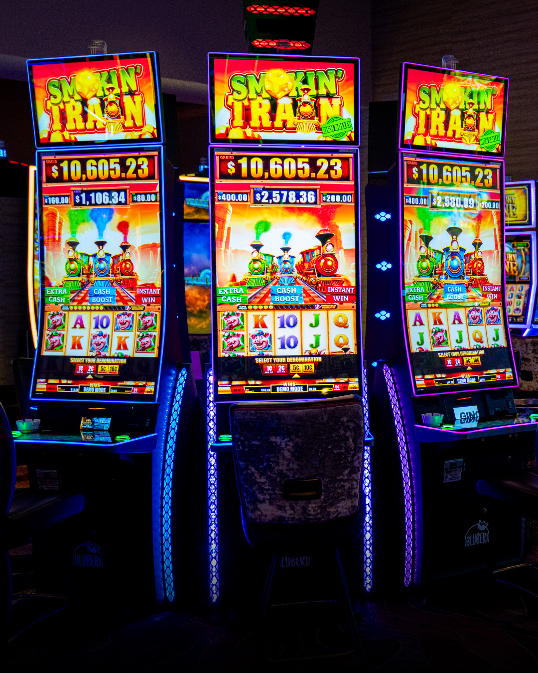 Slots 5 Smokin' Train